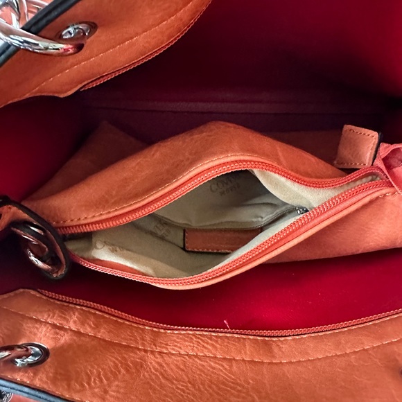 NWT Handbag/Shoulder Bag Coveri World. - Picture 5 of 13